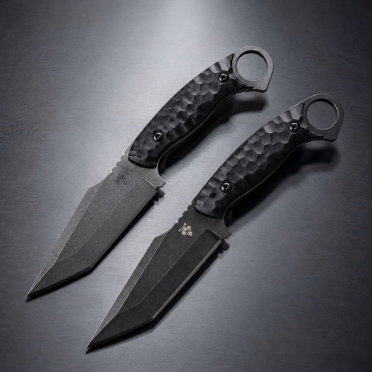Damascus Outdoor Fixed Blade Black Panther Tactical Knife Black Blade White Blade Outdoor Camping EDC Handcrafted Knife Collectible Gift Display-Grade Hand-Forged Gift Edition Outdoor Handcrafted Collectible