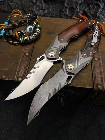 [Damascus Folding Knife “Poison Owl” (M390)] 6931 Outdoor Camping EDC Handcrafted Knife Collection Gift Display Special Hand-Forged Gift Edition